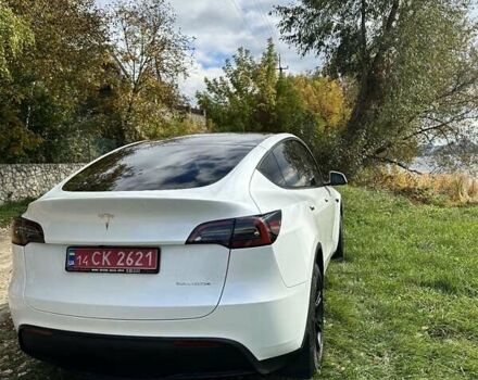 Тесла Model Y 2023 в Тернополе на Automoto.ua Белый Тесла Model Y, объемом двигателя 0 л и пробегом 44 тыс. км за 28700 $, фото 45 на Automoto.ua