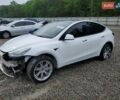 Белый Тесла Model Y, объемом двигателя 0 л и пробегом 29 тыс. км за 10000 $, фото 1 на Automoto.ua