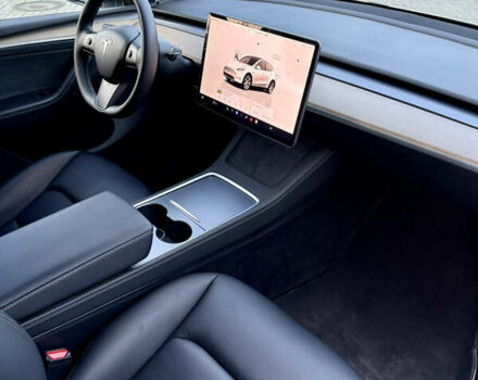 Тесла Model Y 2023 в Львове на Automoto.ua Белый Тесла Model Y, объемом двигателя 0 л и пробегом 48 тыс. км за 28900 $, фото 23 на Automoto.ua