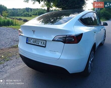 Білий Тесла Model Y, об'ємом двигуна 0 л та пробігом 17 тис. км за 29400 $, фото 2 на Automoto.ua