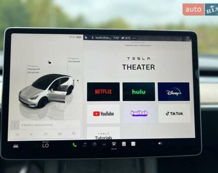 Белый Тесла Model Y, объемом двигателя 0 л и пробегом 24 тыс. км за 32800 $, фото 13 на Automoto.ua