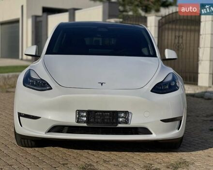 Белый Тесла Model Y, объемом двигателя 0 л и пробегом 26 тыс. км за 28700 $, фото 3 на Automoto.ua
