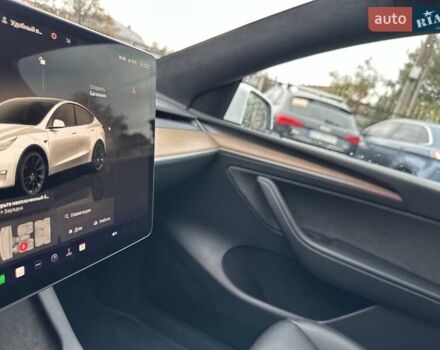 Белый Тесла Model Y, объемом двигателя 0 л и пробегом 62 тыс. км за 24999 $, фото 22 на Automoto.ua