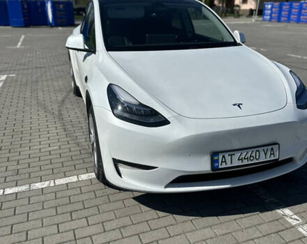 Белый Тесла Model Y, объемом двигателя 0 л и пробегом 32 тыс. км за 27199 $, фото 26 на Automoto.ua