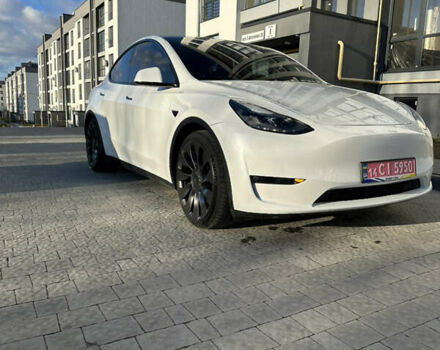 Белый Тесла Model Y, объемом двигателя 0 л и пробегом 73 тыс. км за 23999 $, фото 1 на Automoto.ua