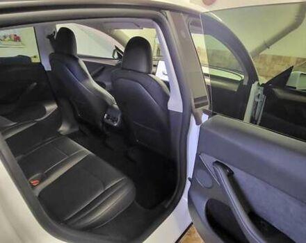 Белый Тесла Model Y, объемом двигателя 0 л и пробегом 56 тыс. км за 26500 $, фото 18 на Automoto.ua