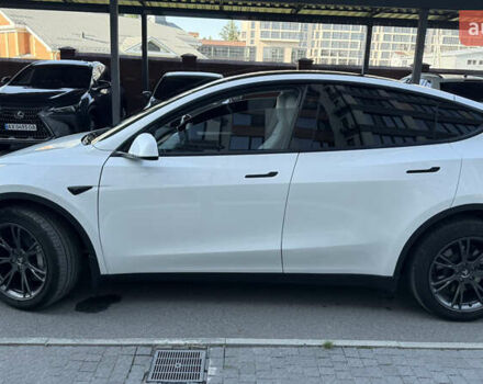 Белый Тесла Model Y, объемом двигателя 0 л и пробегом 10 тыс. км за 29500 $, фото 6 на Automoto.ua