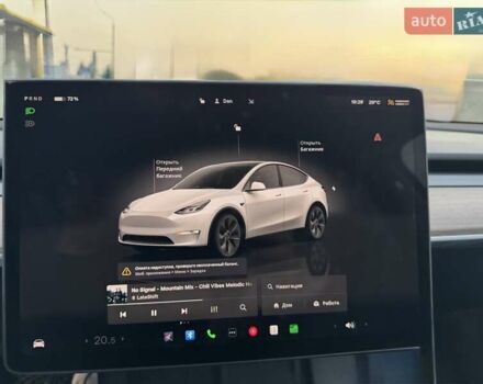Белый Тесла Model Y, объемом двигателя 0 л и пробегом 3 тыс. км за 34498 $, фото 34 на Automoto.ua