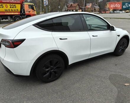 Белый Тесла Model Y, объемом двигателя 0 л и пробегом 18 тыс. км за 29000 $, фото 12 на Automoto.ua