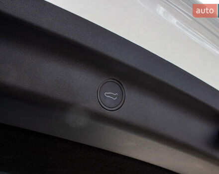 Білий Тесла Model Y, об'ємом двигуна 0 л та пробігом 11 тис. км за 30000 $, фото 24 на Automoto.ua