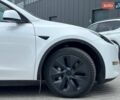 Белый Тесла Model Y, объемом двигателя 0 л и пробегом 33 тыс. км за 32300 $, фото 12 на Automoto.ua