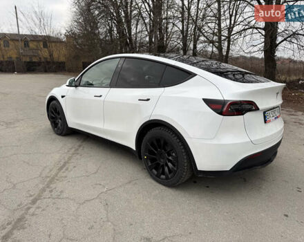 Белый Тесла Model Y, объемом двигателя 0 л и пробегом 10 тыс. км за 32000 $, фото 12 на Automoto.ua