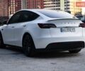 Белый Тесла Model Y, объемом двигателя 0 л и пробегом 13 тыс. км за 31500 $, фото 6 на Automoto.ua