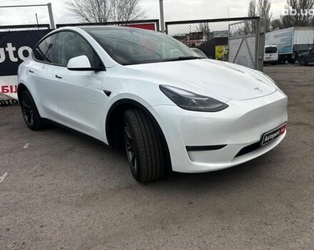 Белый Тесла Model Y, объемом двигателя 0 л и пробегом 25 тыс. км за 33290 $, фото 6 на Automoto.ua