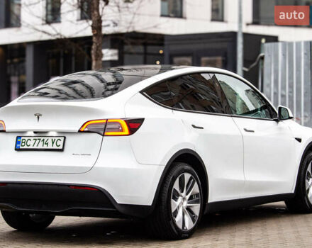 Білий Тесла Model Y, об'ємом двигуна 0 л та пробігом 11 тис. км за 30000 $, фото 15 на Automoto.ua