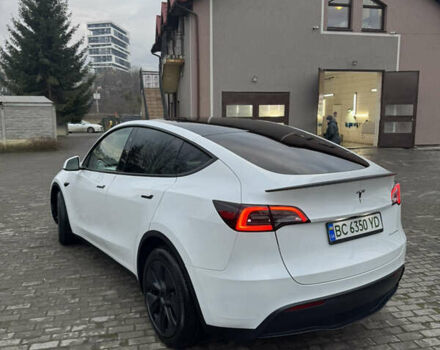 Білий Тесла Model Y, об'ємом двигуна 0 л та пробігом 8 тис. км за 34500 $, фото 4 на Automoto.ua
