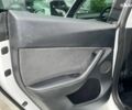 Белый Тесла Model Y, объемом двигателя 0 л и пробегом 33 тыс. км за 34890 $, фото 27 на Automoto.ua