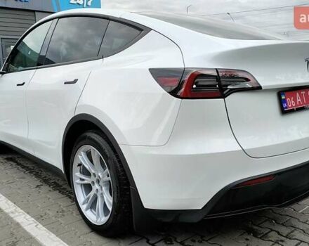 Белый Тесла Model Y, объемом двигателя 0 л и пробегом 7 тыс. км за 27500 $, фото 4 на Automoto.ua