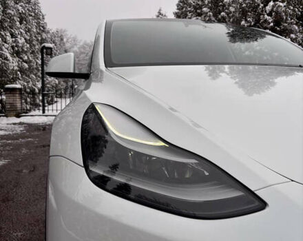 Белый Тесла Model Y, объемом двигателя 0 л и пробегом 16 тыс. км за 30999 $, фото 25 на Automoto.ua