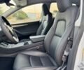 Белый Тесла Model Y, объемом двигателя 0 л и пробегом 3 тыс. км за 34498 $, фото 17 на Automoto.ua