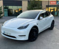 Білий Тесла Model Y, об'ємом двигуна 0 л та пробігом 61 тис. км за 30000 $, фото 1 на Automoto.ua