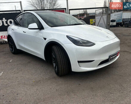 Белый Тесла Model Y, объемом двигателя 0 л и пробегом 25 тыс. км за 33290 $, фото 6 на Automoto.ua