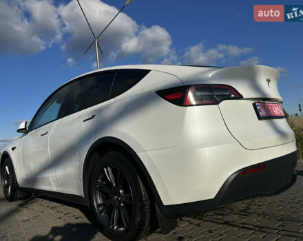 Тесла Model Y 2024 у Жовкві на Automoto.ua Білий Тесла Model Y, об'ємом двигуна 0 л та пробігом 30 тис. км за 33000 $, фото 1 на Automoto.ua