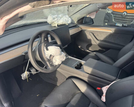 Белый Тесла Model Y, объемом двигателя 0 л и пробегом 5 тыс. км за 17800 $, фото 19 на Automoto.ua