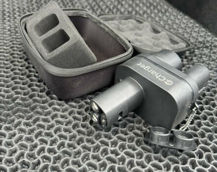 Белый Тесла Model Y, объемом двигателя 0 л и пробегом 23 тыс. км за 34000 $, фото 23 на Automoto.ua