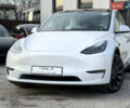 Белый Тесла Model Y, объемом двигателя 0 л и пробегом 1 тыс. км за 42500 $, фото 2 на Automoto.ua