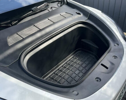 Белый Тесла Model Y, объемом двигателя 0 л и пробегом 35 тыс. км за 29000 $, фото 19 на Automoto.ua