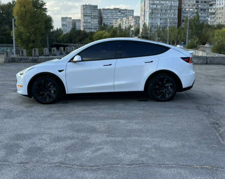Белый Тесла Model Y, объемом двигателя 0 л и пробегом 24 тыс. км за 27800 $, фото 6 на Automoto.ua