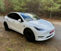 Белый Тесла Model Y, объемом двигателя 0 л и пробегом 4 тыс. км за 32700 $, фото 1 на Automoto.ua