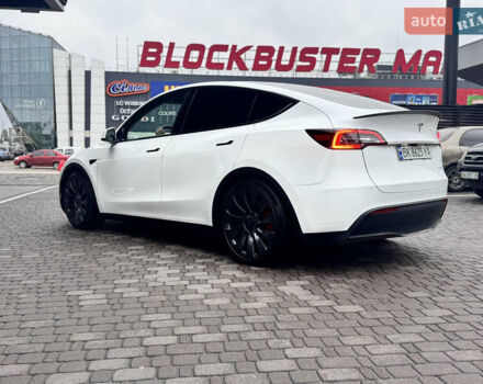 Білий Тесла Model Y, об'ємом двигуна 0 л та пробігом 7 тис. км за 35000 $, фото 6 на Automoto.ua