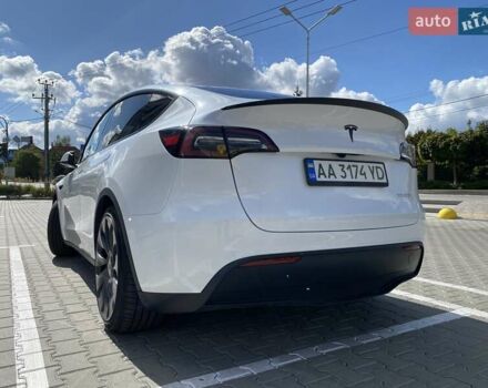 Белый Тесла Model Y, объемом двигателя 0 л и пробегом 11 тыс. км за 34800 $, фото 15 на Automoto.ua
