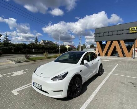 Белый Тесла Model Y, объемом двигателя 0 л и пробегом 11 тыс. км за 34800 $, фото 1 на Automoto.ua