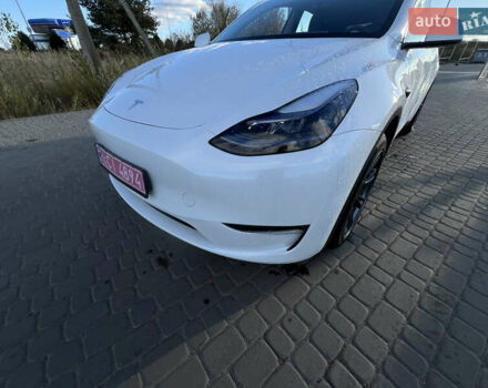 Тесла Model Y 2024 у Жовкві на Automoto.ua Білий Тесла Model Y, об'ємом двигуна 0 л та пробігом 30 тис. км за 33000 $, фото 33 на Automoto.ua