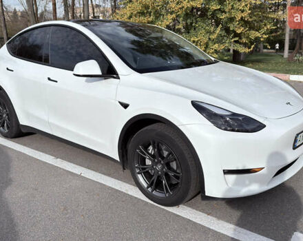 Белый Тесла Model Y, объемом двигателя 0 л и пробегом 18 тыс. км за 29000 $, фото 1 на Automoto.ua