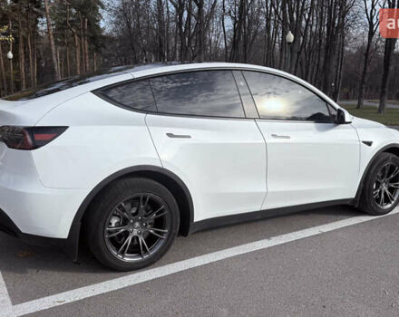 Белый Тесла Model Y, объемом двигателя 0 л и пробегом 18 тыс. км за 29000 $, фото 12 на Automoto.ua