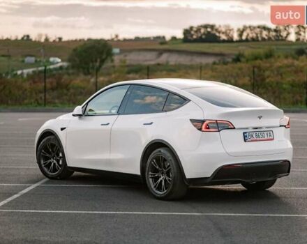 Білий Тесла Model Y, об'ємом двигуна 0 л та пробігом 5 тис. км за 29900 $, фото 61 на Automoto.ua