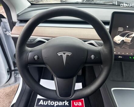 Белый Тесла Model Y, объемом двигателя 0 л и пробегом 25 тыс. км за 33290 $, фото 24 на Automoto.ua