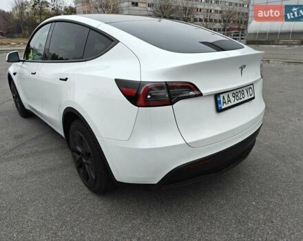 Белый Тесла Model Y, объемом двигателя 0 л и пробегом 18 тыс. км за 29000 $, фото 7 на Automoto.ua