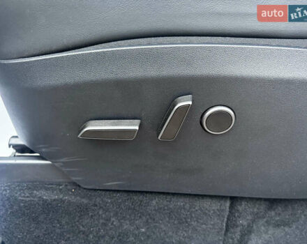 Белый Тесла Model Y, объемом двигателя 0 л и пробегом 25 тыс. км за 33290 $, фото 20 на Automoto.ua