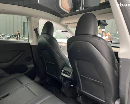Белый Тесла Model Y, объемом двигателя 0 л и пробегом 33 тыс. км за 34890 $, фото 21 на Automoto.ua
