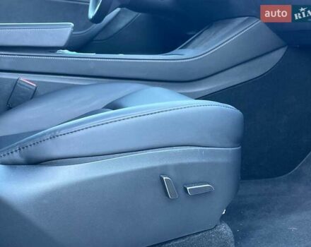 Белый Тесла Model Y, объемом двигателя 0 л и пробегом 34 тыс. км за 31440 $, фото 22 на Automoto.ua