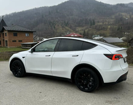 Белый Тесла Model Y, объемом двигателя 0 л и пробегом 23 тыс. км за 34000 $, фото 11 на Automoto.ua