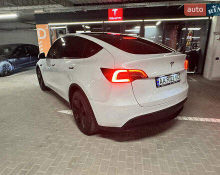 Белый Тесла Model Y, объемом двигателя 0 л и пробегом 32 тыс. км за 29500 $, фото 4 на Automoto.ua