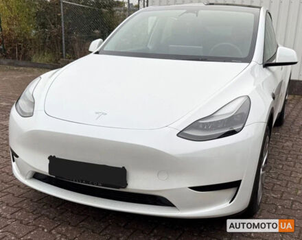 Белый Тесла Model Y, объемом двигателя 0 л и пробегом 0 тыс. км за 38750 $, фото 1 на Automoto.ua