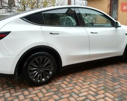 Белый Тесла Model Y, объемом двигателя 0 л и пробегом 8 тыс. км за 27300 $, фото 9 на Automoto.ua
