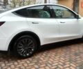 Белый Тесла Model Y, объемом двигателя 0 л и пробегом 8 тыс. км за 27300 $, фото 9 на Automoto.ua